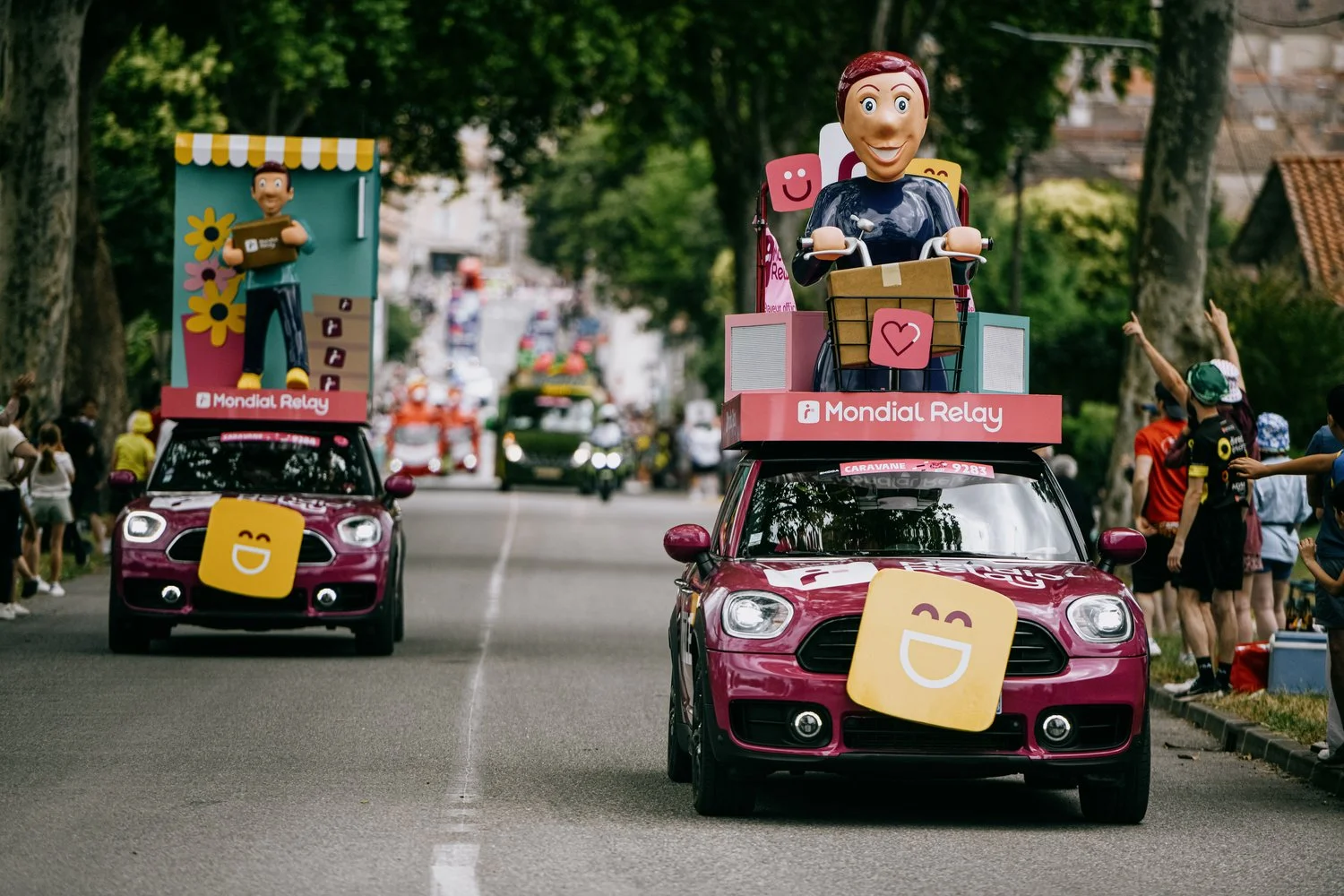 Un projet d’envergure, alliant les valeurs du Tour (partage, performance, ancrage local) à celles de Mondial Relay (proximité, énergie, lien humain), pour une activation cohérente, festive et engagée.