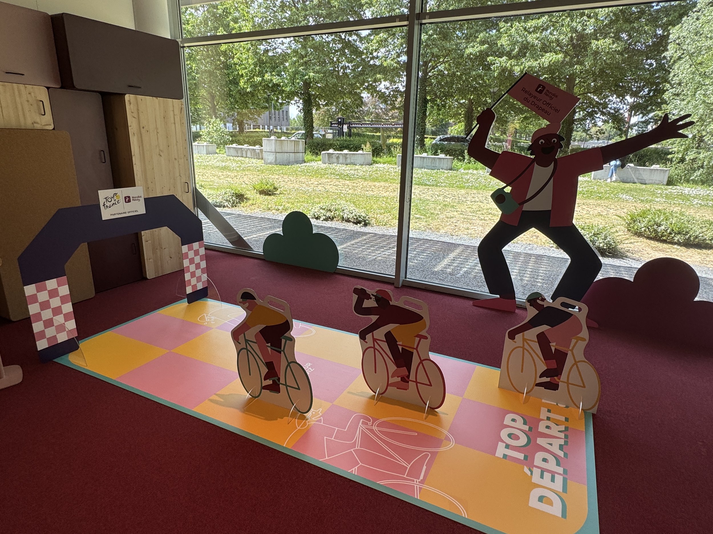 Une opération pensée pour renforcer l’engagement interne, la fierté d’appartenance et célébrer les valeurs communes du Tour et de Mondial Relay.