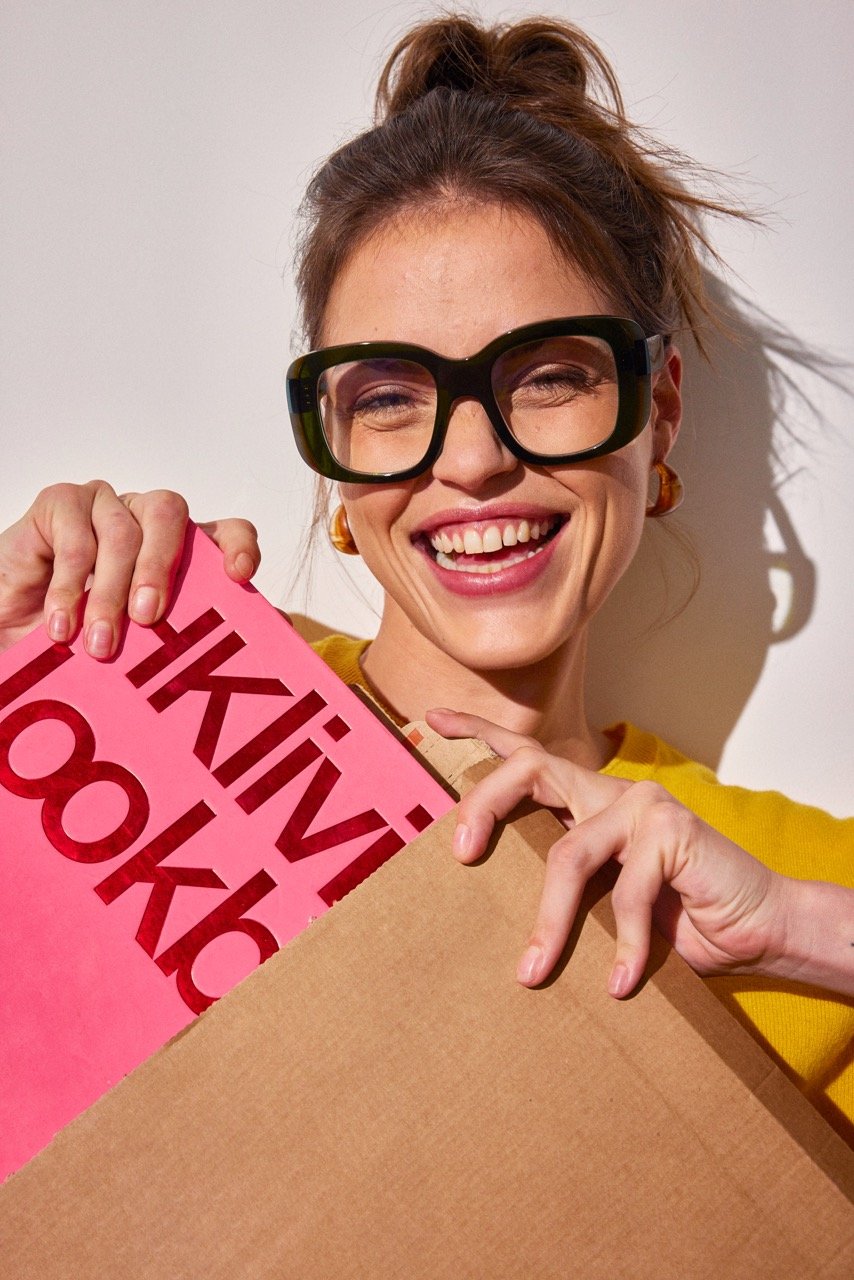 Pensée pour renforcer la proximité, l’authenticité et l’impact sur les réseaux sociaux.