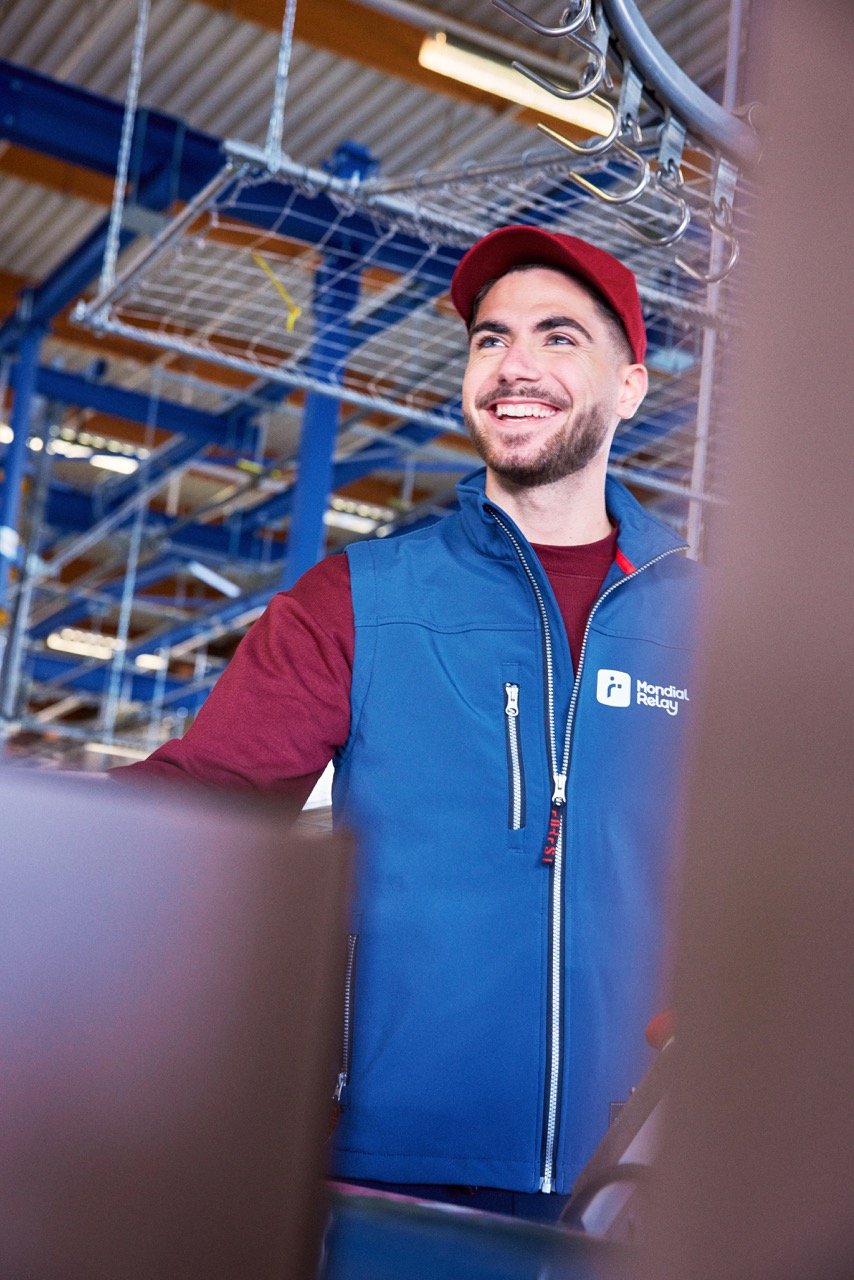 Objectif : proposer des visuels incarnés, crédibles et modernes, pour illustrer les outils de communication B2B (print, digital, présentations commerciales…).